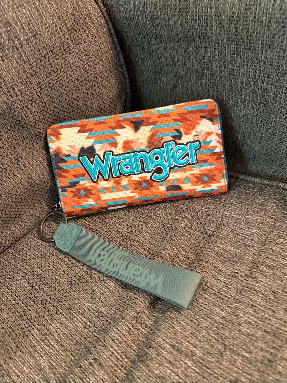 Wrangler Teal Zip Wallet with Matching Wrist Strap